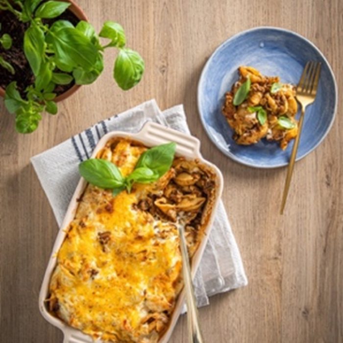 Easy-Bolognese-Pasta-Bake