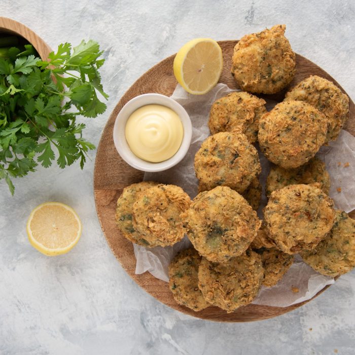 Lemon-_-Herb-Fish-Cakes-With-A-Salt-And-Vinegar-Dip